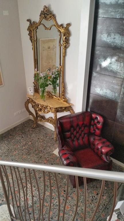 B&B La Porta Rossa 노알레 외부 사진