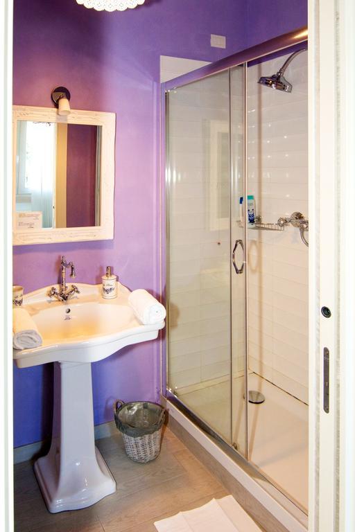 B&B La Porta Rossa 노알레 외부 사진